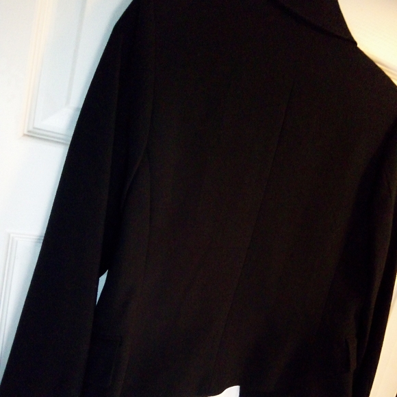 Suit jacket - Picture 7 of 7